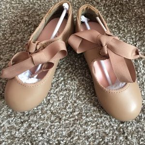 Brand new Capezio tap shoes